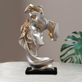 Statuie moderna