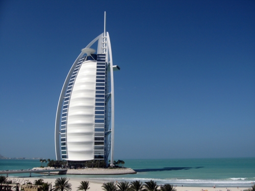 Burj al Arab turn