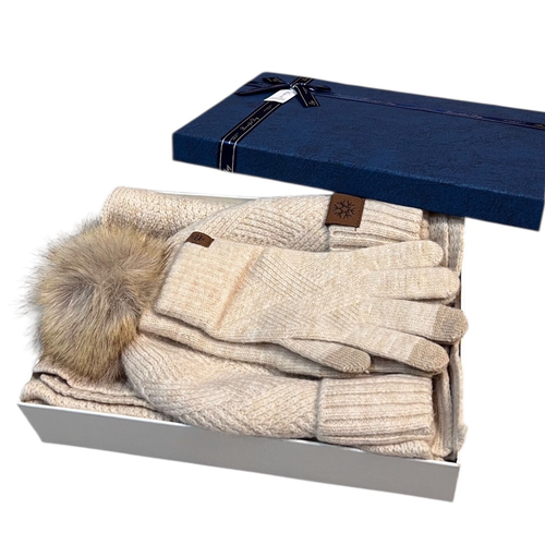 Set caciula,fular si manusi casmir