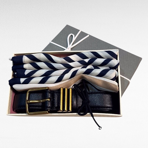 Set cadou femei cu esarfa