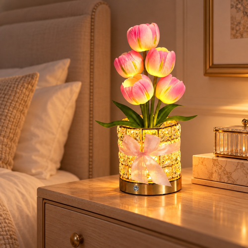 Lampa decorativă pentru femei cu lalele roz