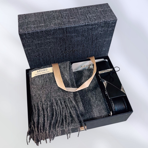 Set cadou barbati premium cu esarfa si curea