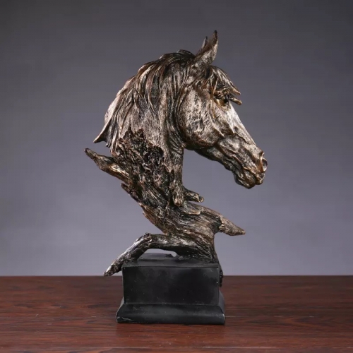Statueta cal