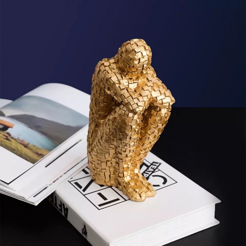 Statuie moderna